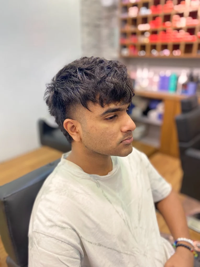  Hair Avenue Unisex 